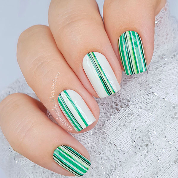 Decal nail sticker Green strips