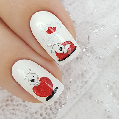 Manicure for Saint Valentine's Day