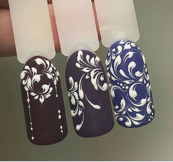 How to Draw Monograms on Nails