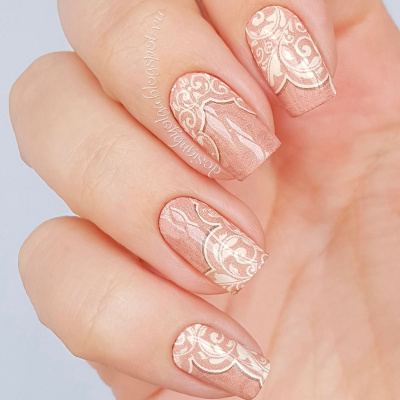Decal nail sticker Pink with lace